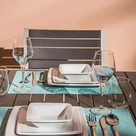 Apartament Lilly, With Communal Pool, 10 Meters From Sea Sami (Kefalonia)