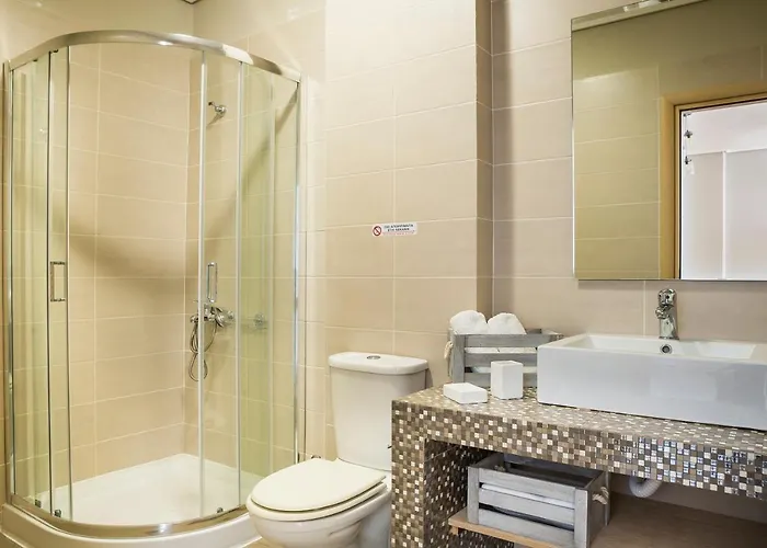 Lilly, With Communal Pool, 10 Meters From Sea * Sami (Kefalonia)